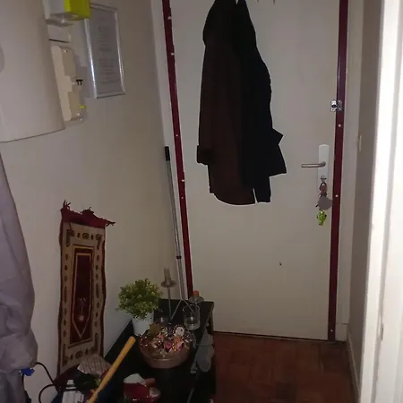 Charmant Studio Париж